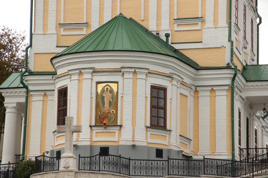 Церковь Воскресения Христова, Плёс (Приволжский район, Ивановская область). архитектурные детали