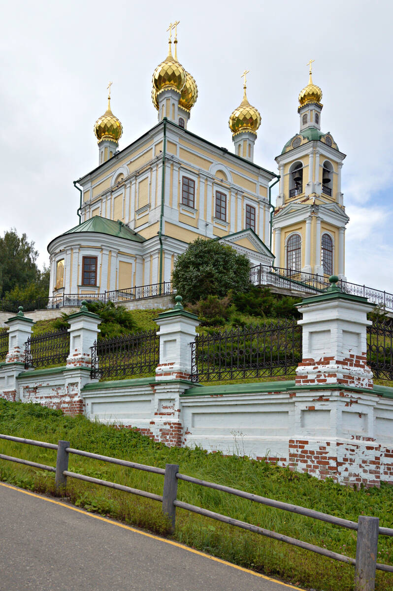 Церковь Воскресения Христова, Плёс (Приволжский район, Ивановская область). фасады