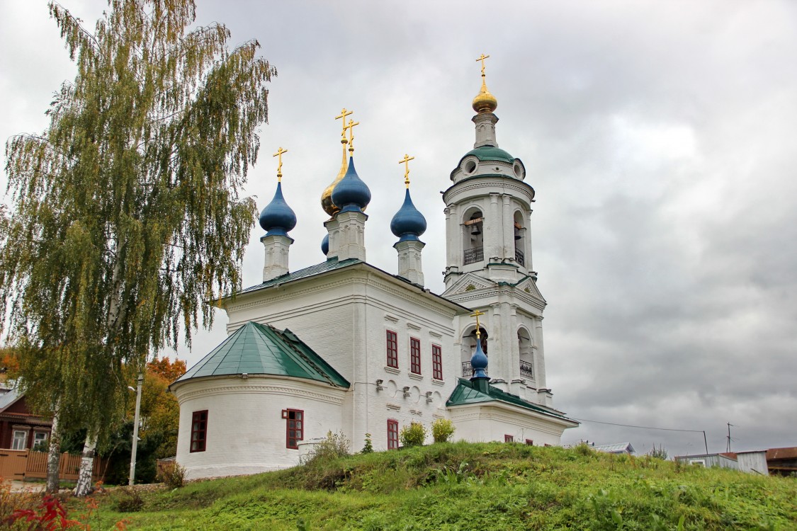 Плёс. Церковь Варвары великомученицы. фасады