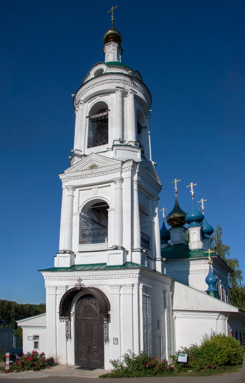 Плёс. Церковь Варвары великомученицы. фасады