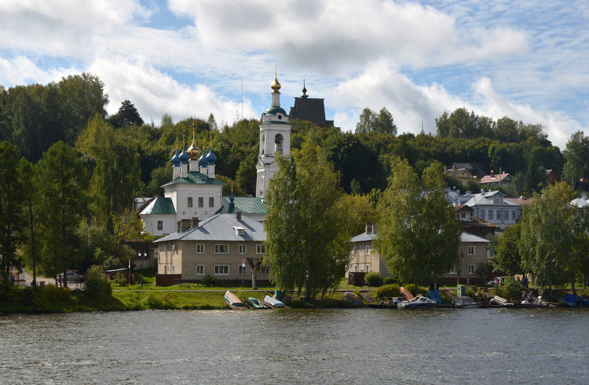 Церковь Варвары великомученицы, Плёс (Приволжский район, Ивановская область). фасады