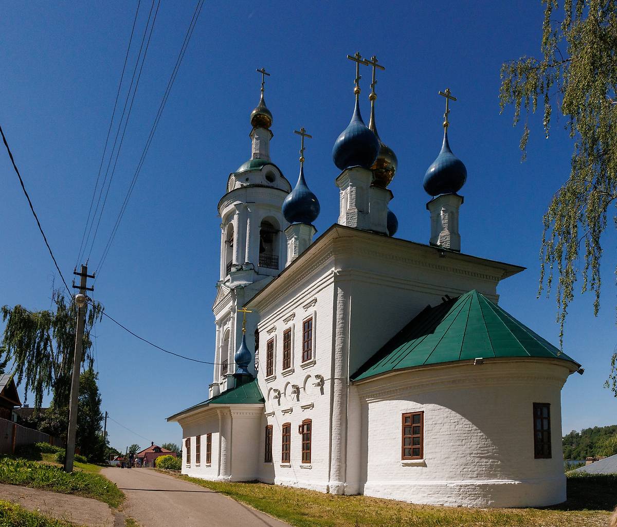 фасады. Церковь Варвары великомученицы, Плёс (Приволжский район, Ивановская область)