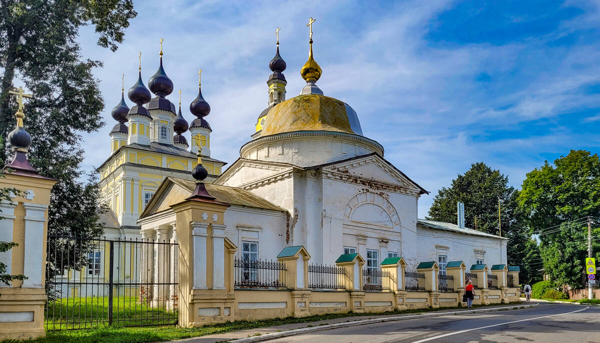 Храмовый комплекс Троицкой слободы, Плёс (Приволжский район, Ивановская область). фасады