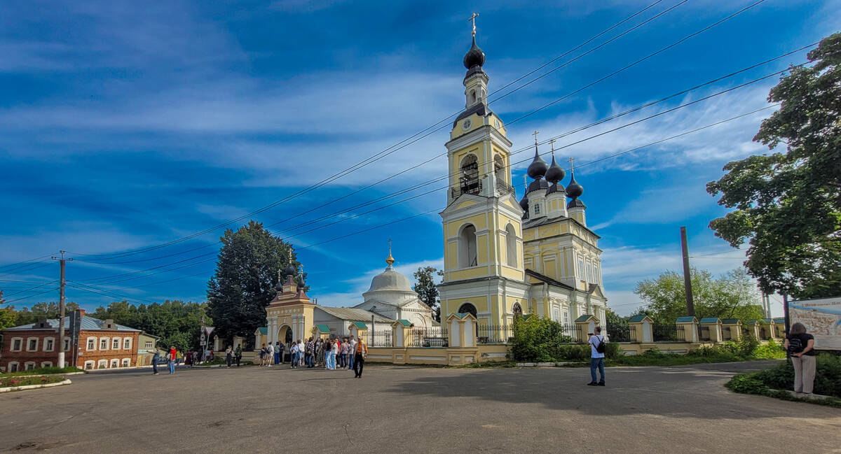 Храмовый комплекс Троицкой слободы, Плёс (Приволжский район, Ивановская область). фасады