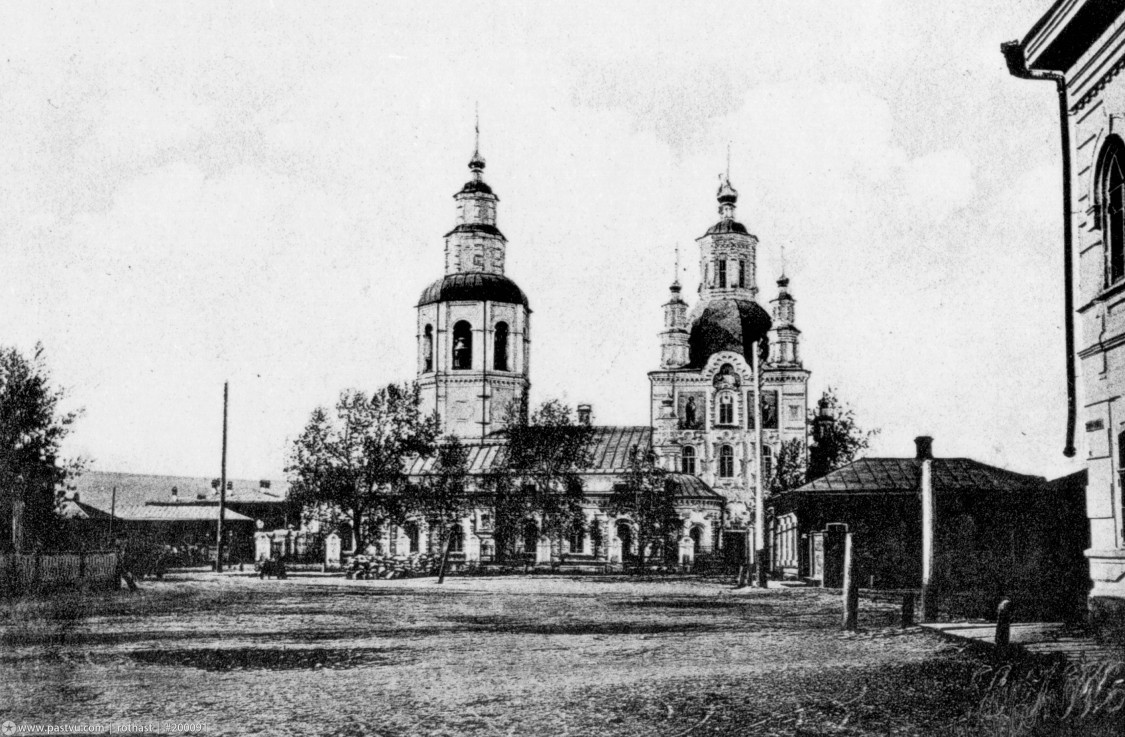 Красноярск. Кафедральный собор Покрова Пресвятой Богородицы. архивная фотография, 1908—1910.Фотография из книги: 