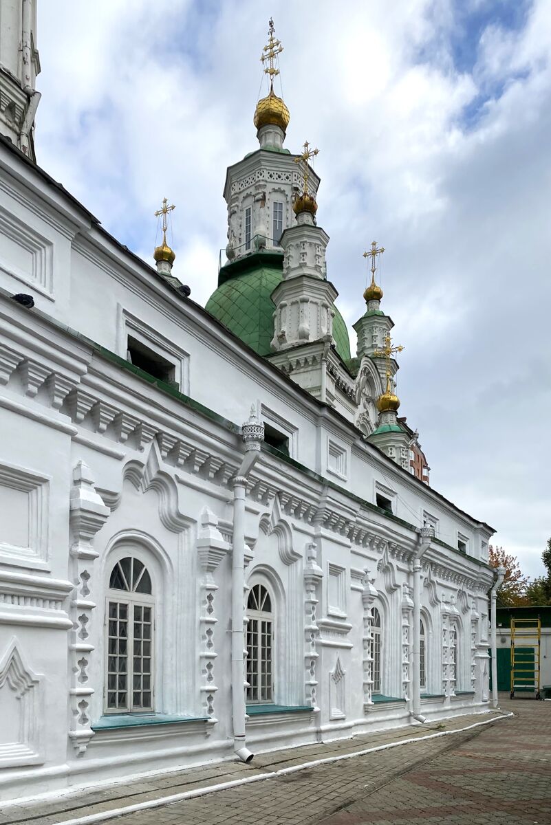 Кафедральный собор Покрова Пресвятой Богородицы, Красноярск (Красноярск, город, Красноярский край). архитектурные детали, Южный фасад