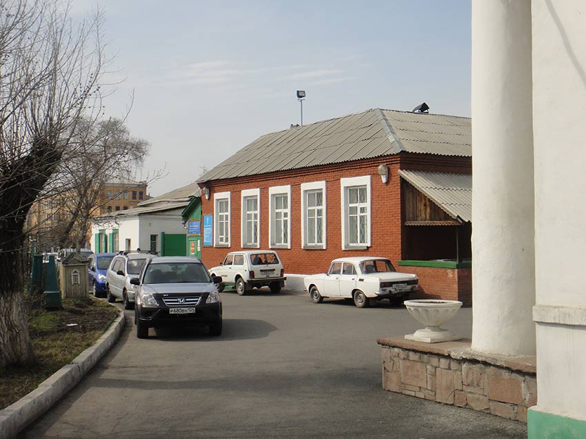 Собор Троицы Живоначальной, Красноярск (Красноярск, город, Красноярский край). дополнительная информация, Общий вид территории храма