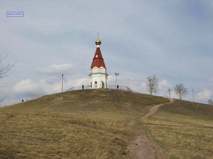 Красноярск. Часовня Параскевы Пятницы. общий вид в ландшафте