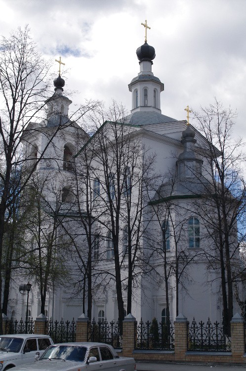 Тюмень. Церковь Михаила Архангела. фасады