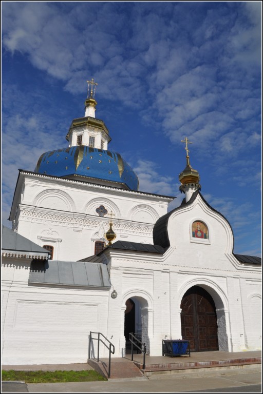 Абалак. Абалакский Знаменский монастырь. фасады