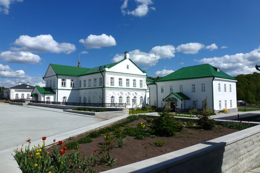 Иоанно-Введенский Междугорский монастырь, Прииртышский (Тобольский район и г. Тобольск, Тюменская область). фасады