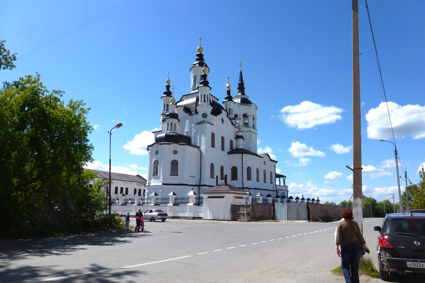 Тобольск. Церковь Захарии и Елисаветы. общий вид в ландшафте