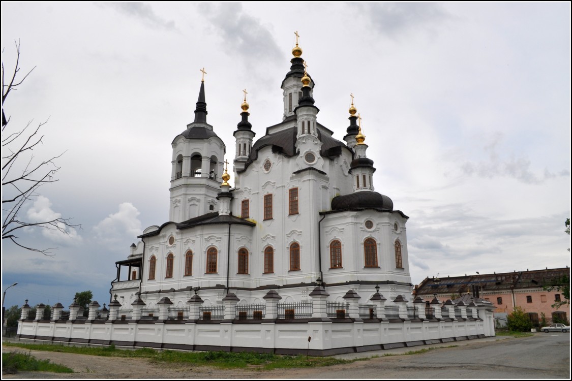 Тобольск. Церковь Захарии и Елисаветы. фасады