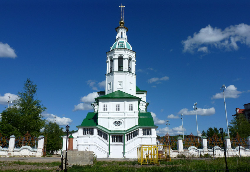 Тобольск. Церковь Михаила Архангела. фасады