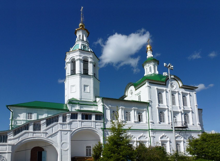 Тобольск. Церковь Михаила Архангела. фасады