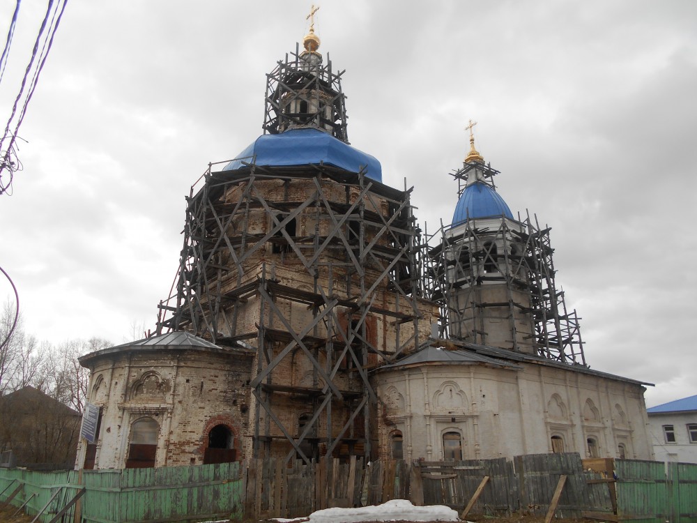 Тобольск. Церковь Рождества Христова. фасады