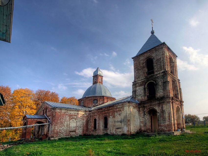 Церковь Михаила Архангела, Ищеино (Краснинский район, Липецкая область). фасады