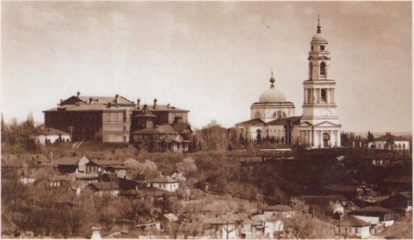 Липецк. Кафедральный собор Рождества Христова. архивная фотография, источник: источник: Храмы и монастыри Липецкой и Елецкой епархии. Липецк. Авторы: А.Клоков, А.Найденов.