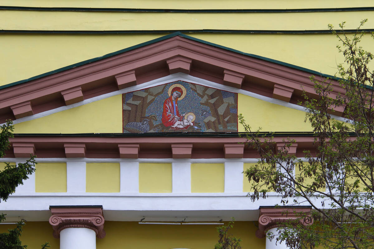 Рождества Христова, кафедральный собор, Липецк (Липецк, город, Липецкая область). архитектурные детали, Храмовая икона над входом.