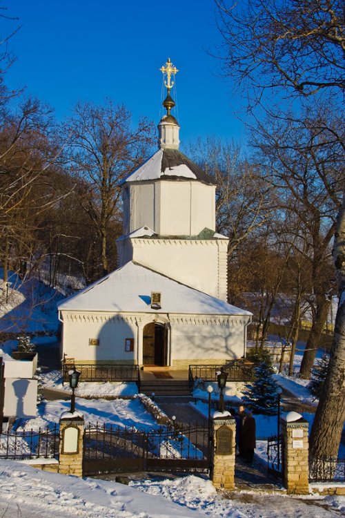 Липецк. Успенский Липецкий монастырь. Церковь Успения Пресвятой Богородицы. фасады