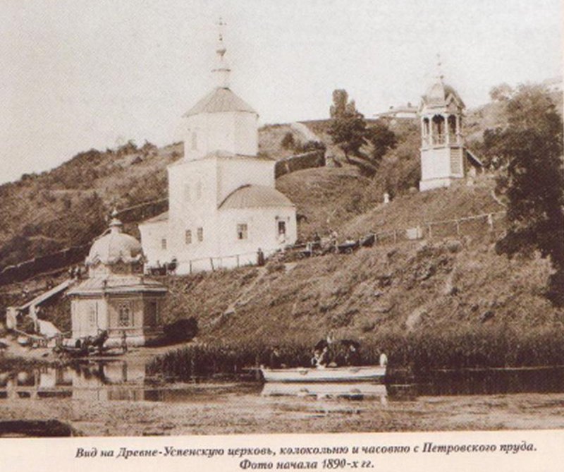 Звонница Успенского монастыря