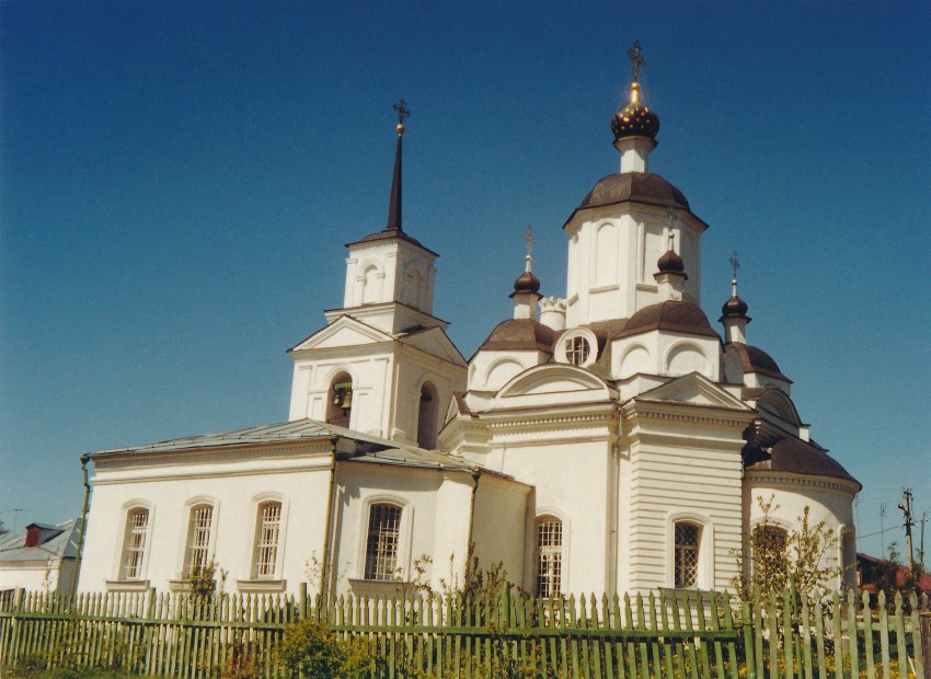 Руза. Церковь Димитрия Солунского. фасады