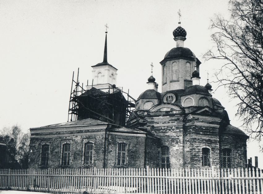 Церковь Димитрия Солунского, Руза (Рузский городской округ, Московская область). фасады