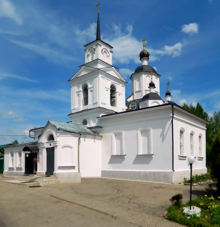 Церковь Димитрия Солунского, Руза (Рузский городской округ, Московская область). фасады