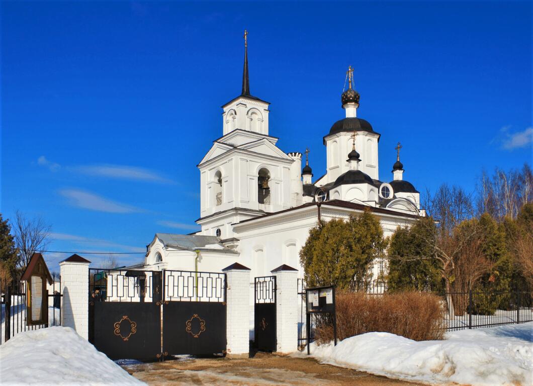 Руза. Церковь Димитрия Солунского. фасады, Вид с юго-запада