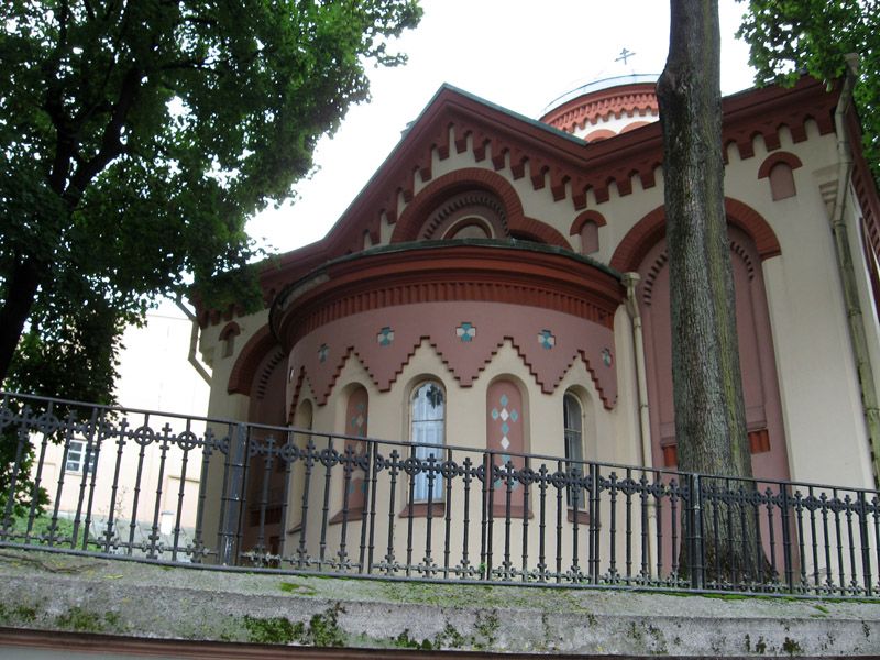Вильнюс. Церковь Параскевы Пятницы. фасады, Алтарная часть церкви