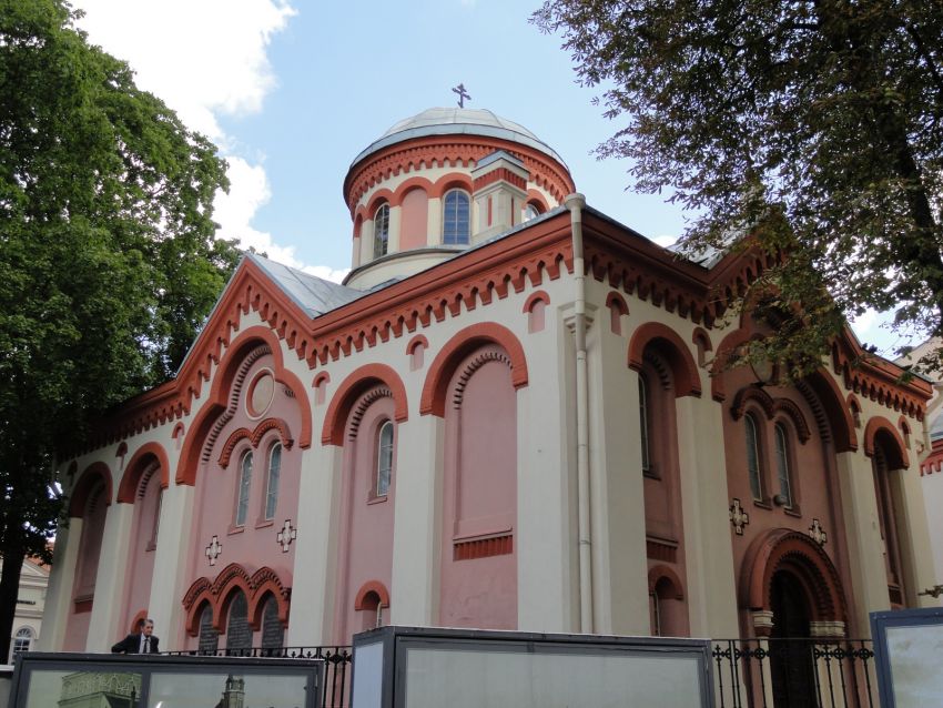 Вильнюс. Церковь Параскевы Пятницы. фасады