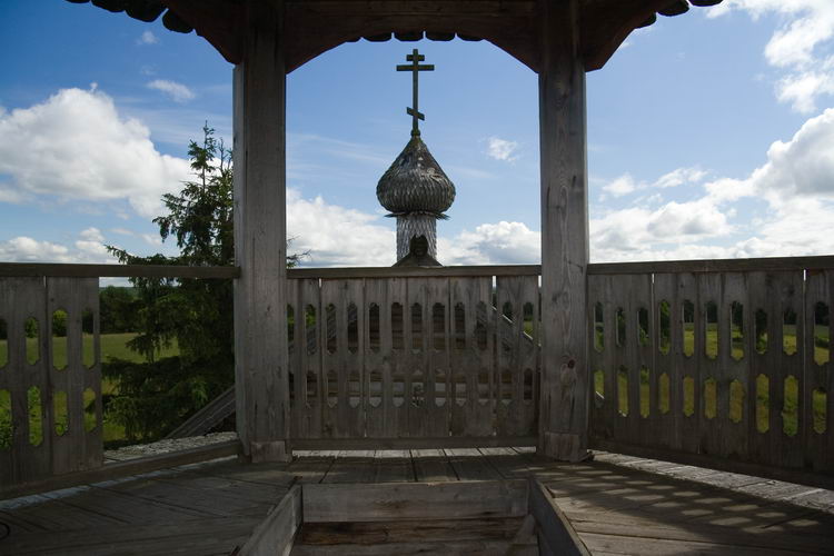 Часовня Рождества Пресвятой Богородицы, Маньга (Пряжинский район, Республика Карелия). интерьер и убранство, Вид на колокольне