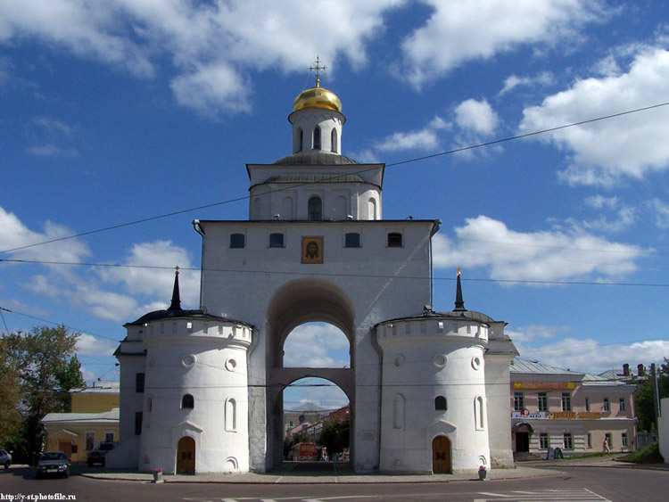 Владимир. Церковь Ризоположения (Положения честной ризы Пресвятой Богородицы во Влахерне) в Золотых воротах. фасады