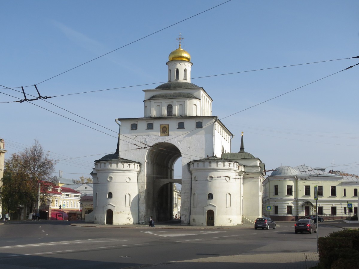 Владимир. Церковь Ризоположения (Положения честной ризы Пресвятой Богородицы во Влахерне) в Золотых воротах. фасады