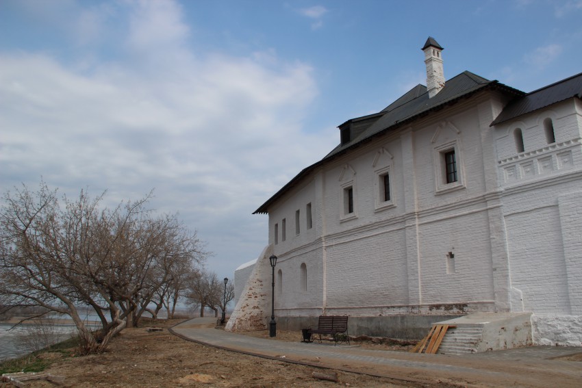 Свияжск. Успенско-Богородичный мужской монастырь. дополнительная информация