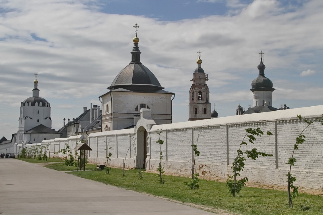 Успенско-Богородичный мужской монастырь, Свияжск (Зеленодольский район, Республика Татарстан). фасады