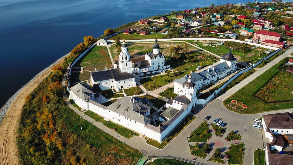 Успенско-Богородичный мужской монастырь, Свияжск (Зеленодольский район, Республика Татарстан). фасады