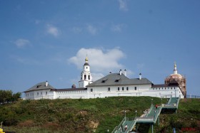 Свияжск. Успенско-Богородичный мужской монастырь