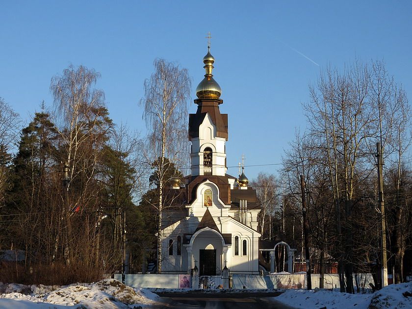 Клязьма. Церковь Гребневской иконы Божией Матери (новая). фасады