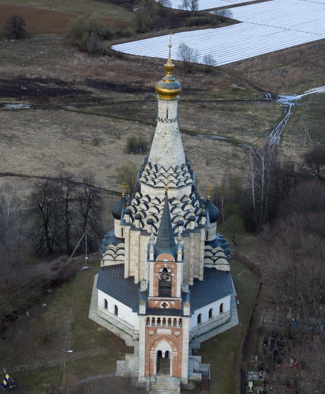 Остров. Церковь Спаса Преображения. документальные фотографии