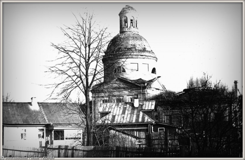 Церковь Петра и Павла, Вязьма (Вяземский район, Смоленская область). архивная фотография, Фото с сайта pastvu.ru Фото 1960-80 гг.