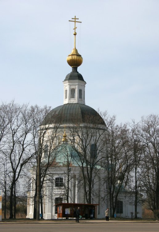 Вязьма. Церковь Рождества Пресвятой Богородицы. фасады