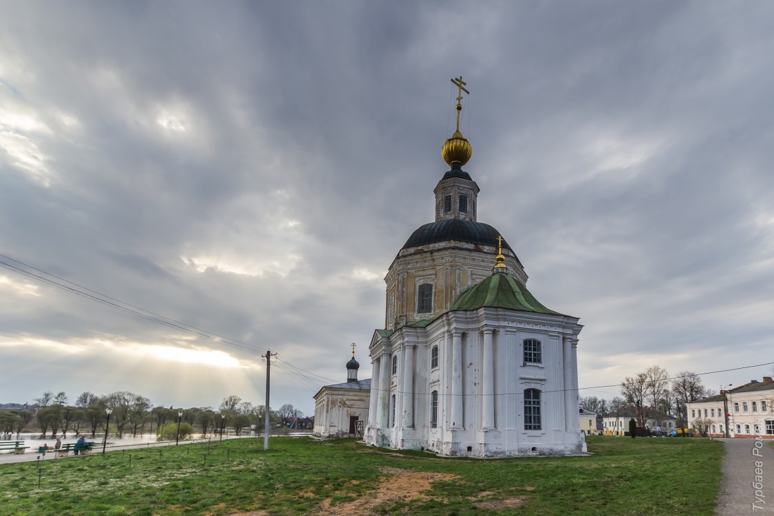 Вязьма. Церковь Рождества Пресвятой Богородицы. фасады