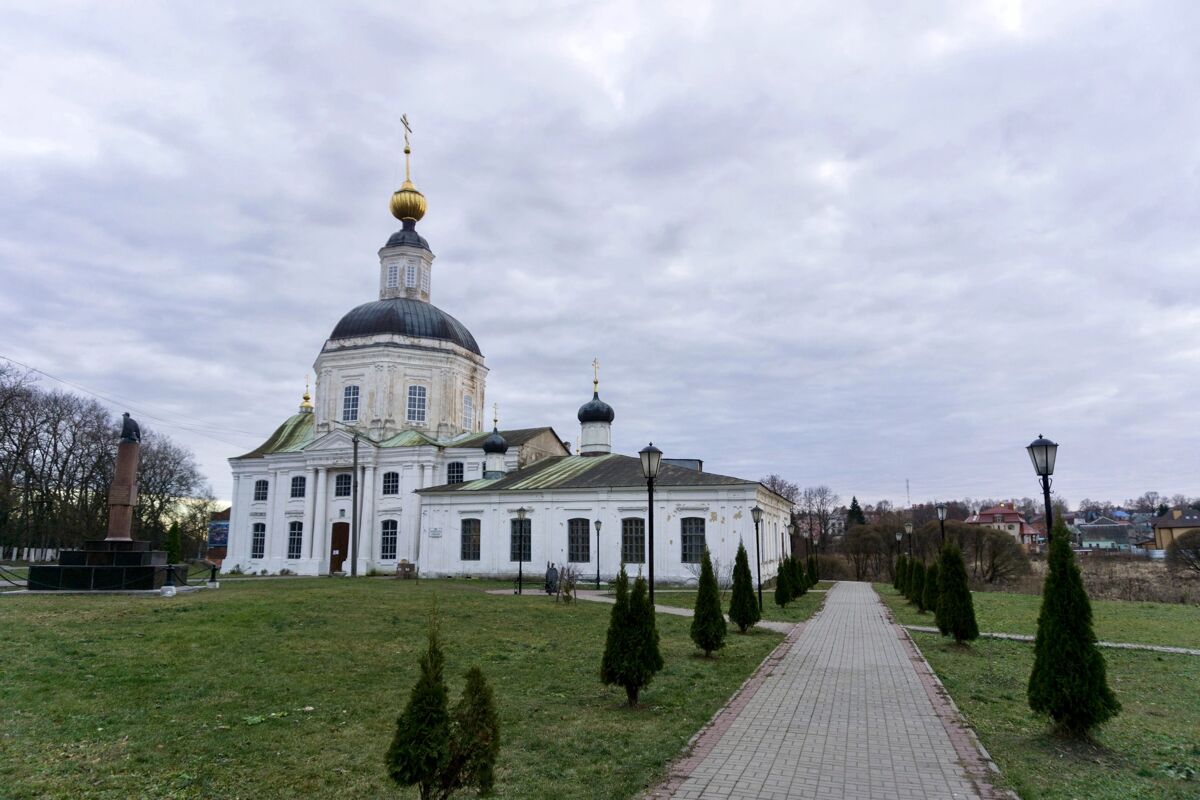 Церковь Рождества Пресвятой Богородицы, Вязьма (Вяземский район, Смоленская область). фасады