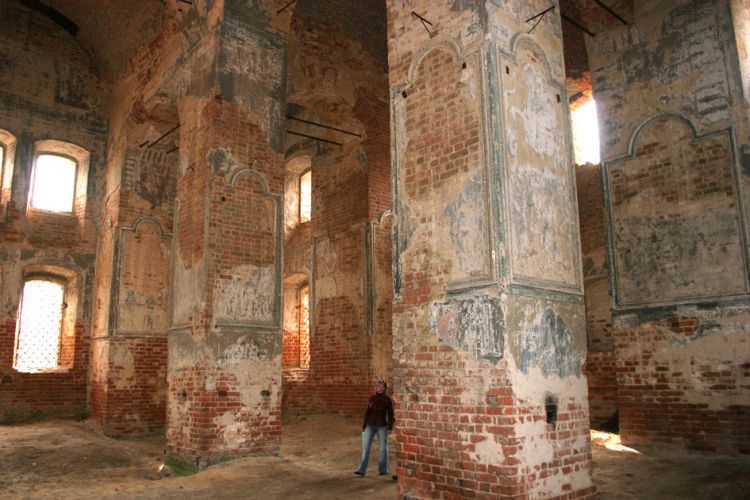 Церковь Владимирской иконы Божией Матери, Вязьма (Вяземский район, Смоленская область). интерьер и убранство