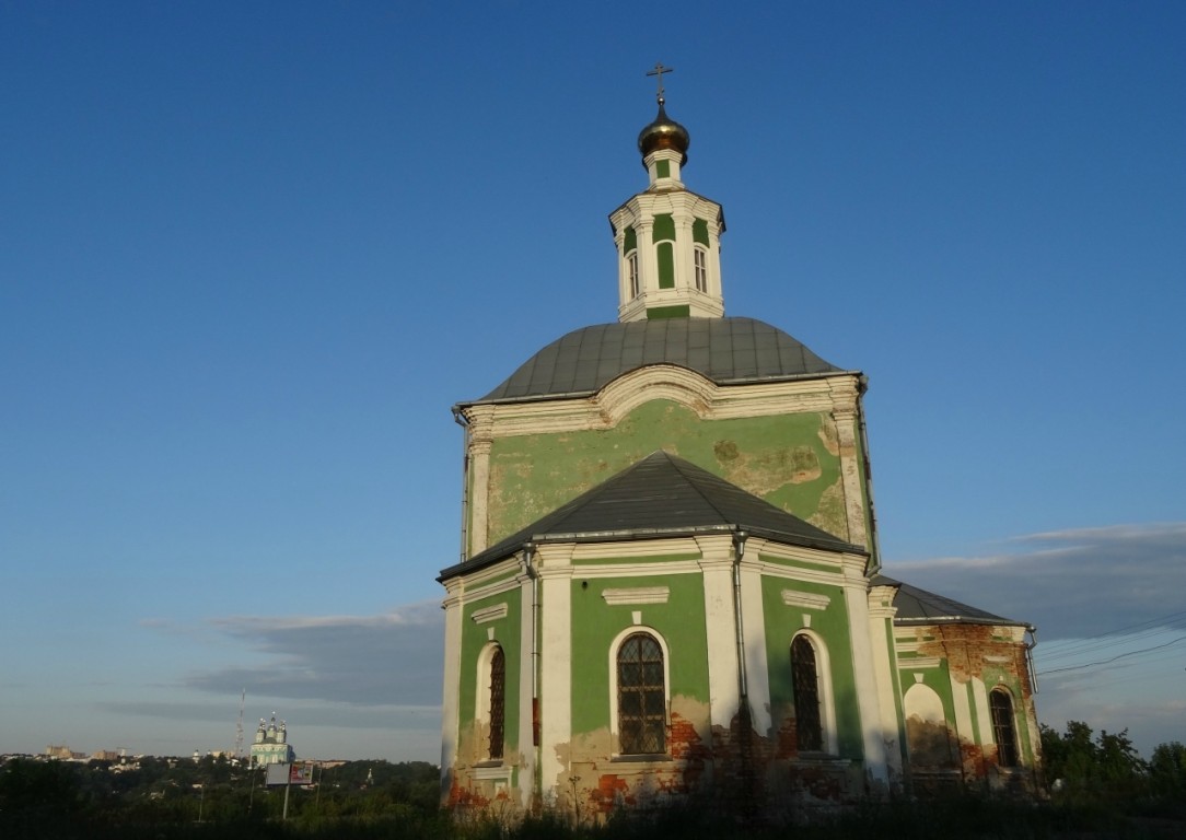 Смоленск. Церковь Воздвижения Креста Господня. фасады