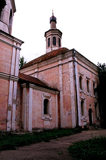 Смоленск. Церковь Воскресения Словущего. фасады