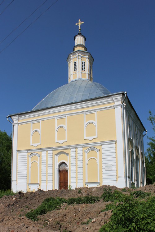 Смоленск. Церковь Благовещения Пресвятой Богородицы на Соборной горе. общий вид в ландшафте