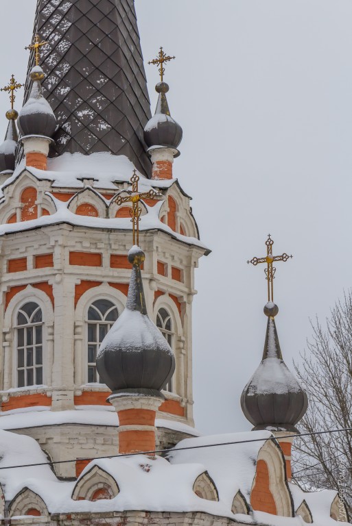 Часовня Николая Чудотворца, Смоленск (Смоленск, город, Смоленская область). архитектурные детали, Боковые главы