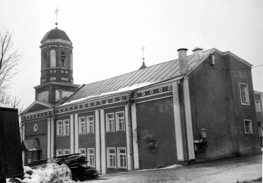 Церковь Покрова Пресвятой Богородицы при Духовной семинарии, Смоленск (Смоленск, город, Смоленская область). фасады